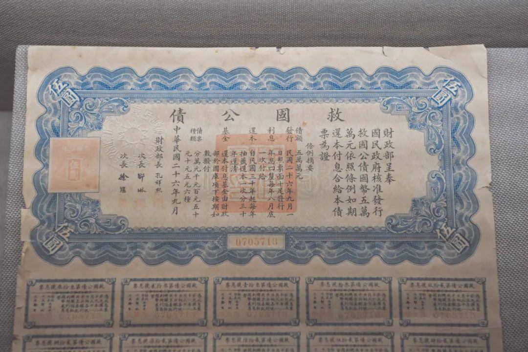 华侨博物院里的一把红木椅，为何总让人挪不动脚？