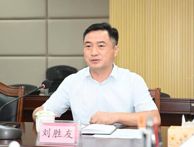 刘胜友，已任柳州市委副书记、提名为市长候选人