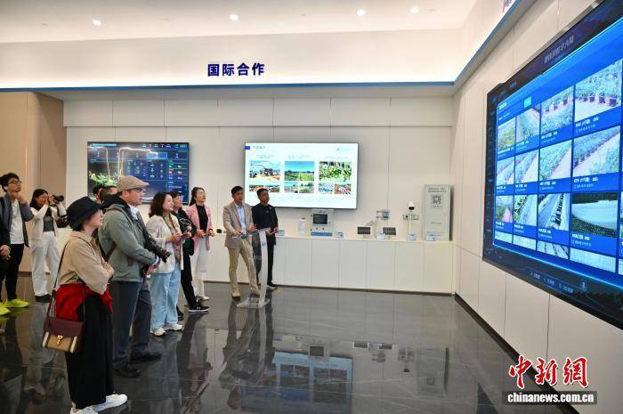 中外媒体探访广西南宁：向“新”逐“智”迸发新活力