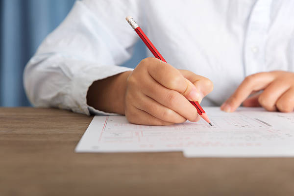 高考体检正常大学查出色弱遭退学，不是一个人的悲剧