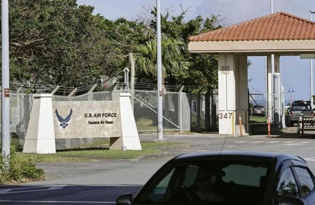 驻冲绳美军刑案创纪录！美宪兵队在冲绳街头首次单独巡逻，为防止再次发生美军士兵性侵案，敦促美军返回住处