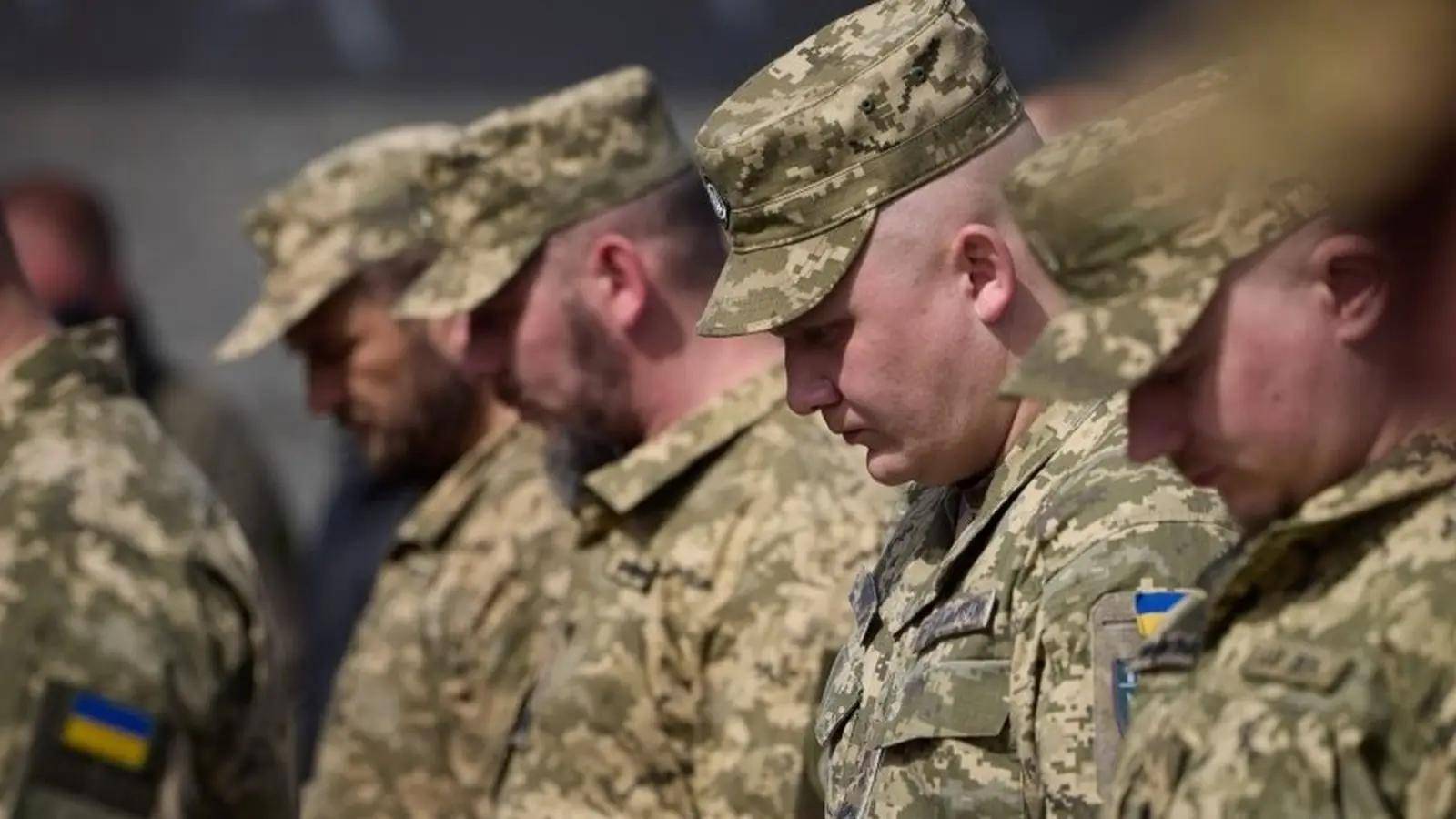 65万逃兵,俄军迎来两场大捷,乌克兰面临两难抉择:毁灭还是投降